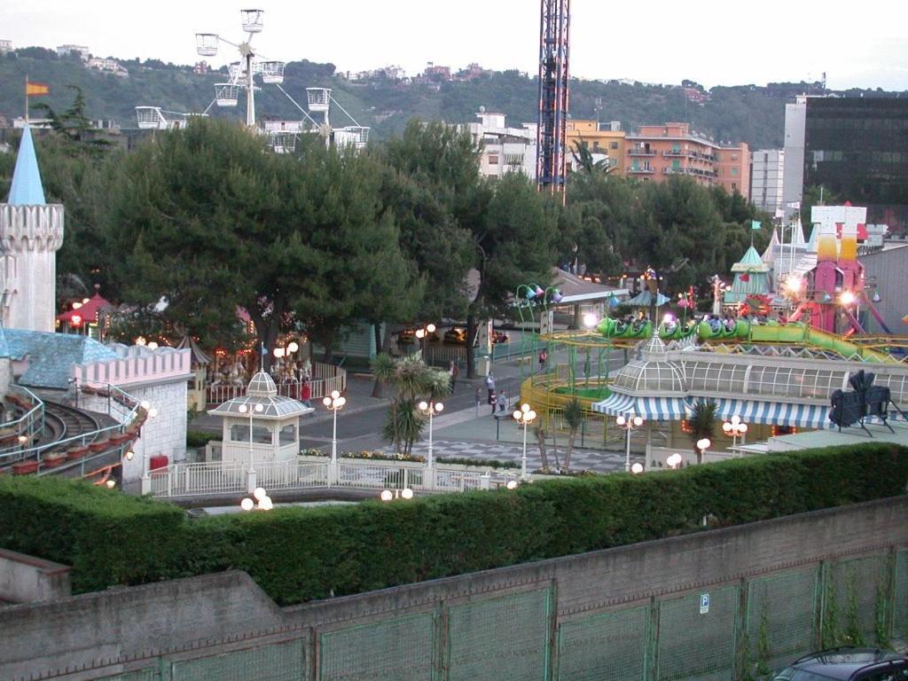 Chiarini22 Apartments Napoli Eksteriør billede