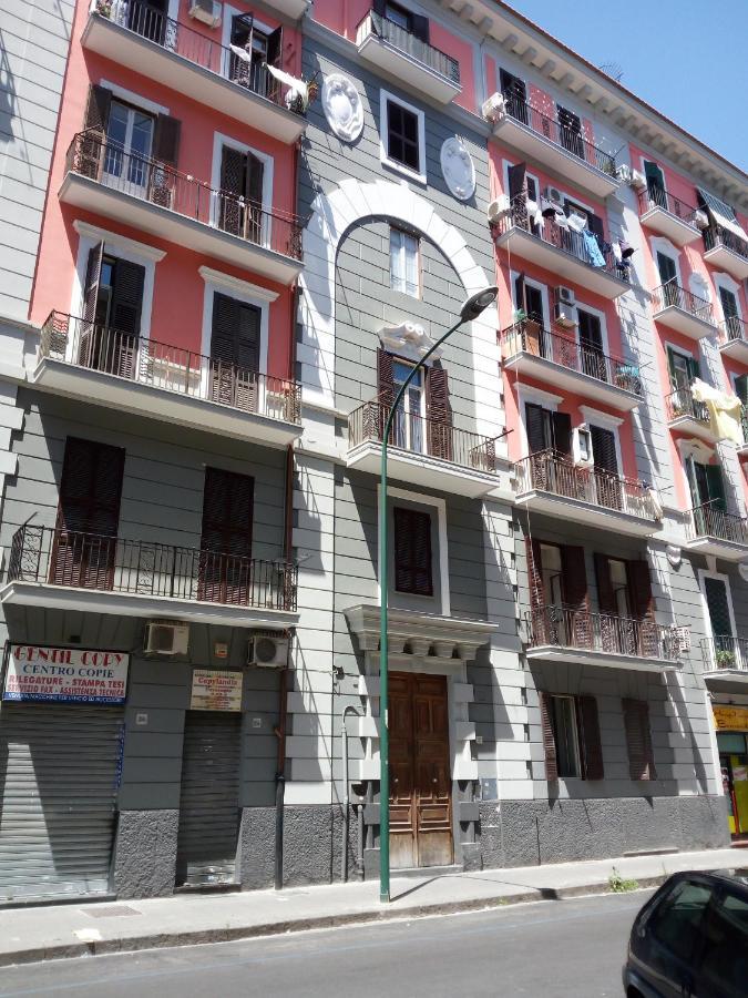 Chiarini22 Apartments Napoli Eksteriør billede