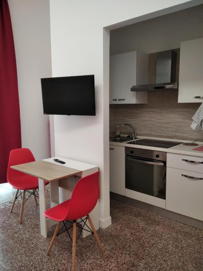 Chiarini22 Apartments Napoli Eksteriør billede